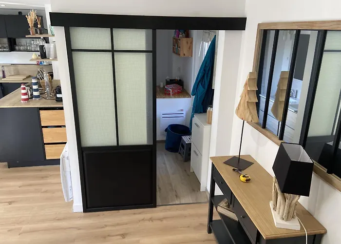 Appartement Of 60 M2 Near The Of